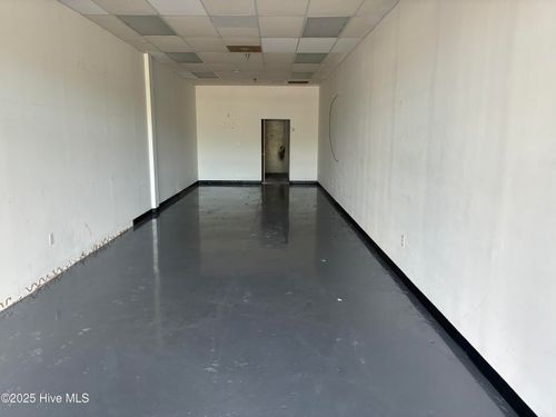 1857 W Ehringhaus St, Elizabeth City, NC, 27909-4555 | Card Image