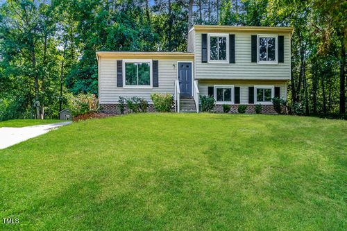 31 S Angela Cir, Durham, NC, 27703-2834 | Card Image