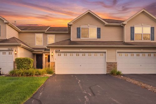 1219 Da Vinci Dr, HAMPSHIRE, IL, 60140-5600 | Card Image