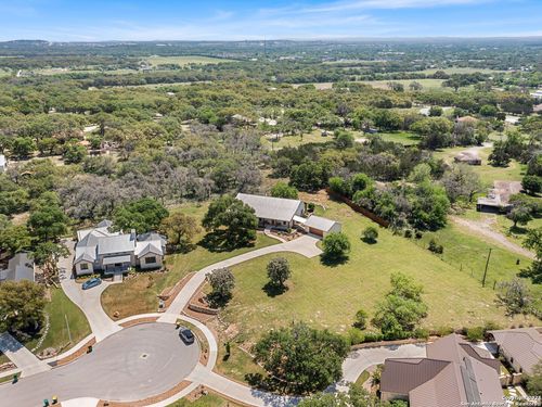 000 Ouray St, Boerne, TX, 78006 | Card Image