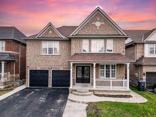 66 Hiberton Cres, Brampton, ON, L7A3C9 | Card Image