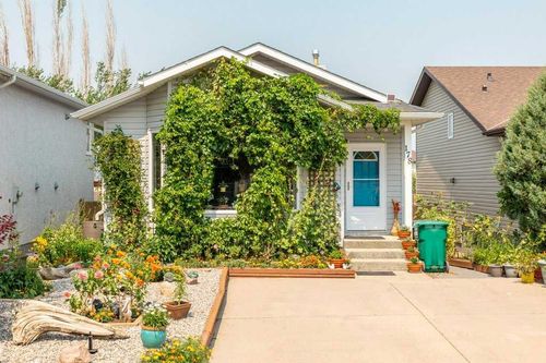 178 Peigan Crt W, Lethbridge, AB, T1K7N2 | Card Image