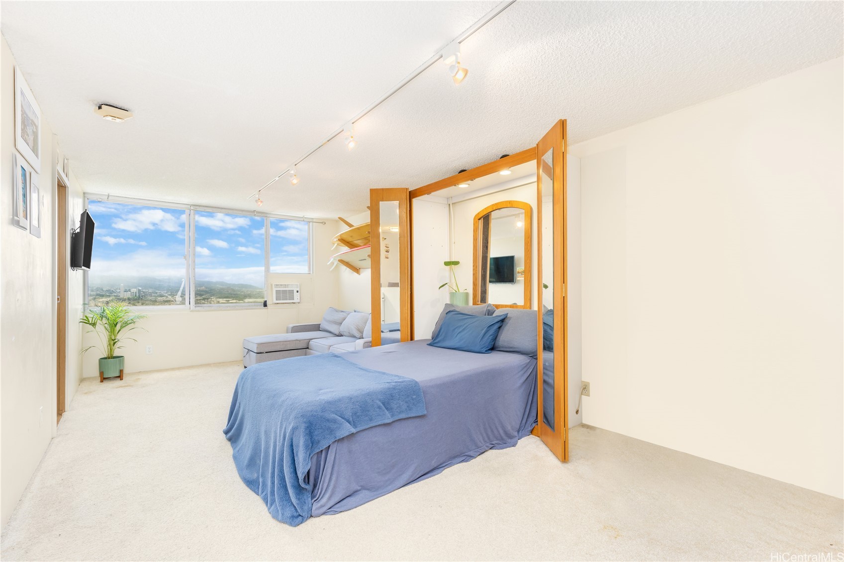 Residential in Pearl City 2