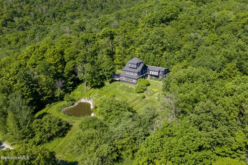 400 Rathbun Rd, Hancock, MA, 01237-6903 | Card Image