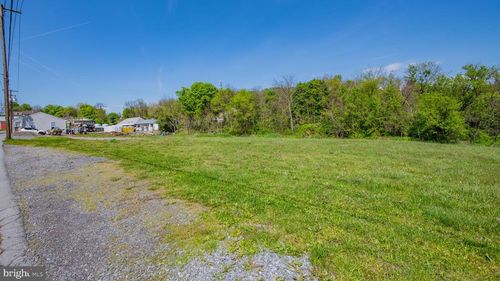 000 Hill Alley, Jersey Shore, PA, 17740 | Card Image