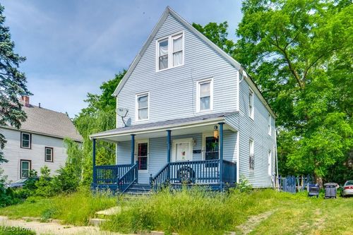 15711 Lotus Dr, Cleveland, OH, 44128-2426 | Card Image