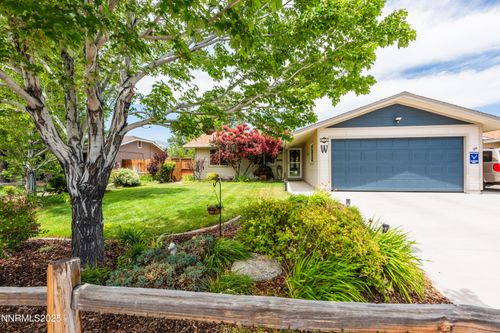 644 Carmel Way, Gardnerville, NV, 89460-8413 | Card Image