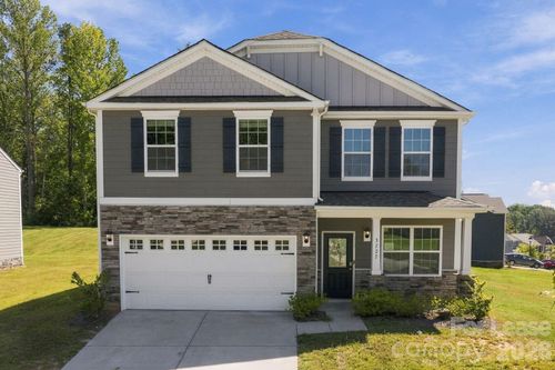 3727 Stanley Creek Dr, Mount Holly, NC, 28120-1303 | Card Image