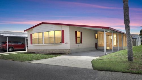 4212 Cedarwood St, WINTER HAVEN, FL, 33880-1607 | Card Image