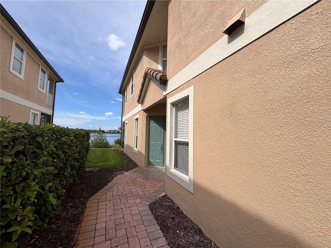 APT-7 - 8719 The Esplanade, Townhouse with 3 bedrooms, 3 bathrooms and null parking in Orlando FL | Image 4