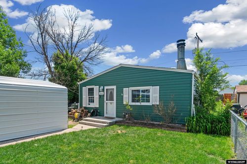2219 E 11th St, Cheyenne, WY, 82001-5228 | Card Image