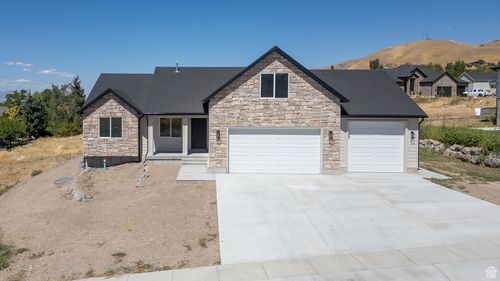 821 E 160 N, Hyde Park, UT, 84318-4801 | Card Image
