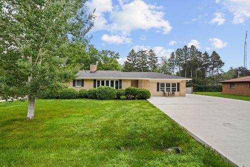 4223 Canterbury Ln, Mount Pleasant, WI, 53403-3927 | Card Image