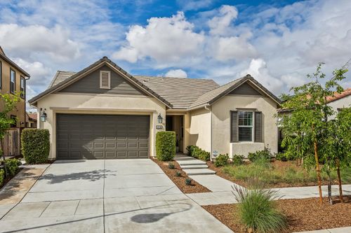 4530 Hillside Rd, Madera, CA, 93636-8013 | Card Image
