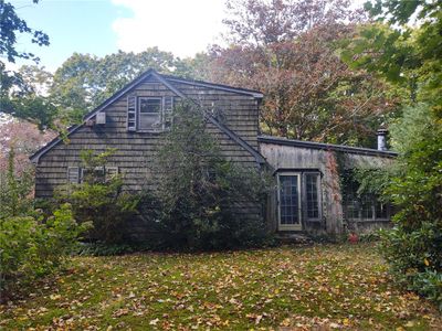 138 Lake Street, House other with 3 bedrooms, 2 bathrooms and 11 parking in Seekonk MA | Image 2