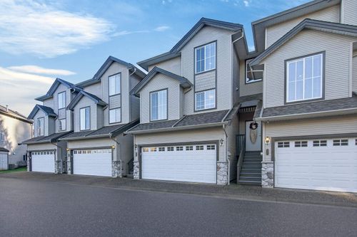 11-46360 Valleyview Rd, Chilliwack, BC, V2R5L7 | Card Image