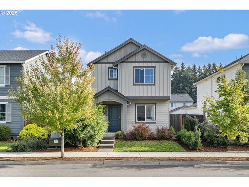 551 Ne 137th Ave, Vancouver, WA, 98684-4606 | Card Image