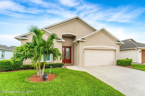 678 Danville Circle, Melbourne, FL, 32904 | Card Image