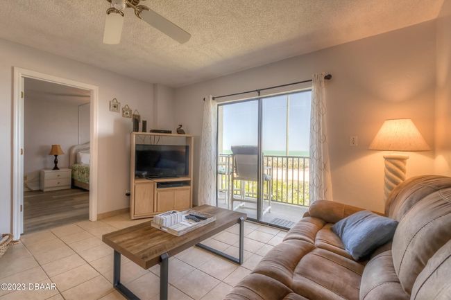 APT-208 - 3180 Ocean Shore Blvd, Condo with 2 bedrooms, 2 bathrooms and null parking in Ormond Beach FL | Image 9