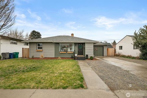 409 Mills Ave, Wenatchee, WA, 98801-1942 | Card Image