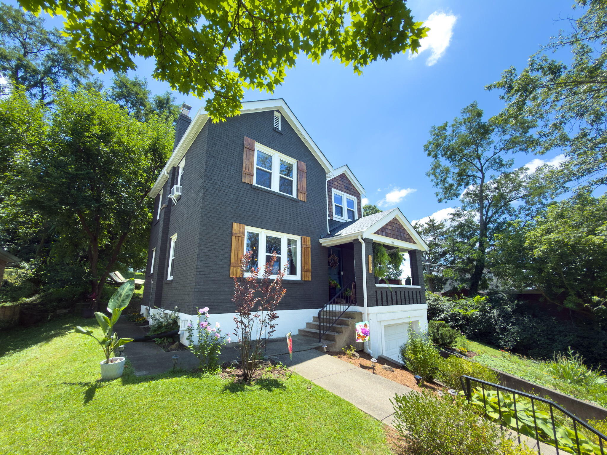 Residential in Southgate 2