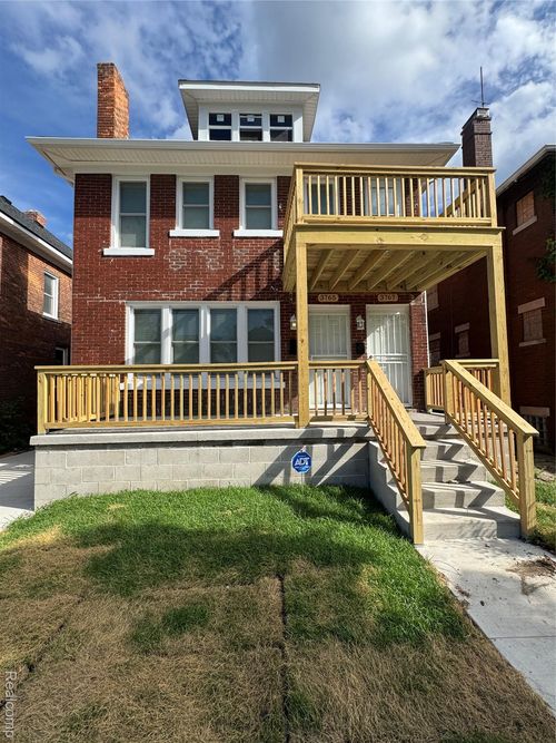 3765 W Euclid St, Detroit, MI, 48206-2348 | Card Image