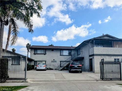 302 E Wakefield, Anaheim, CA, 92802 | Card Image