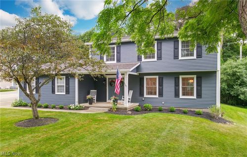 110 Atterbury Blvd, Hudson, OH, 44236-1606 | Card Image