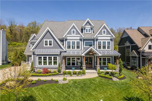 131 Birch Dr, Wexford, PA, 15090-8589 | Card Image