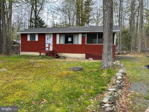 5145 Cresco Dr, Pocono Lake, PA, 18347-8005 | Card Image