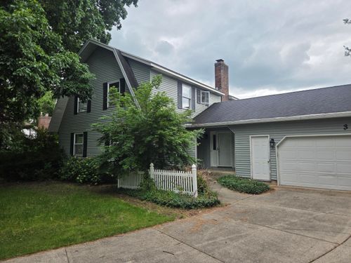 351 Eastmoor Ave Se, Grand Rapids, MI, 49546-2274 | Card Image