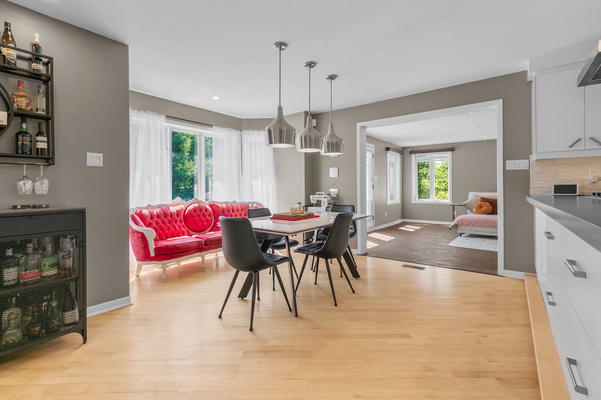 Residential in Saint-Lin/Laurentides 2