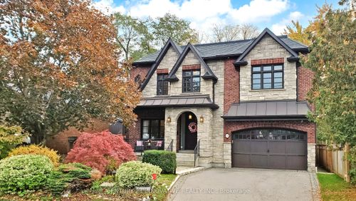1 Dustan Cres, East York, ON, M4J4G4 | Card Image