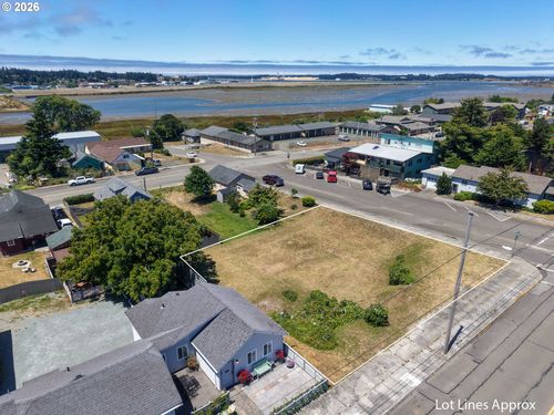 0 Meade St, North Bend, OR, 97459 | Card Image