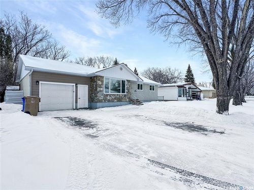 31 Daffodil Crescent, Regina, SK, S4S5A2 | Card Image