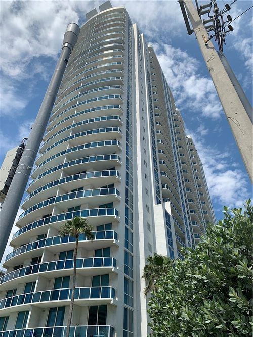 apt-1605-1945 S Ocean Dr, Hallandale Beach, FL, 33009-6087 | Card Image