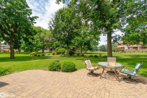 5 Quarry Rd, Mason City, IA, 50401-2510 | Card Image