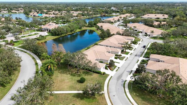 4209 Cascade Falls Dr, House other with 2 bedrooms, 2 bathrooms and null parking in SARASOTA FL | Image 50