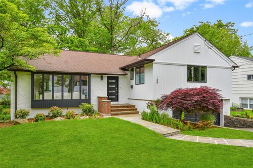 134 Highland Rd, Scarsdale, NY, 10583-1816 | Card Image