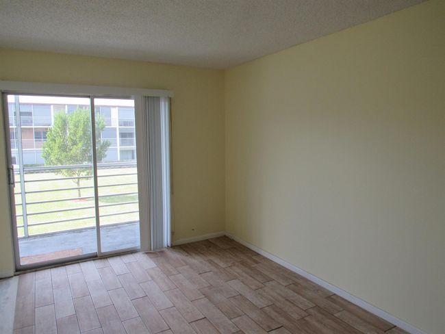 310 Brighton H, Condo with 2 bedrooms, 2 bathrooms and null parking in Boca Raton FL | Image 19