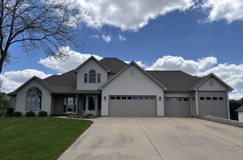 2717 Olin Way, SUN PRAIRIE, WI, 53590 | Card Image