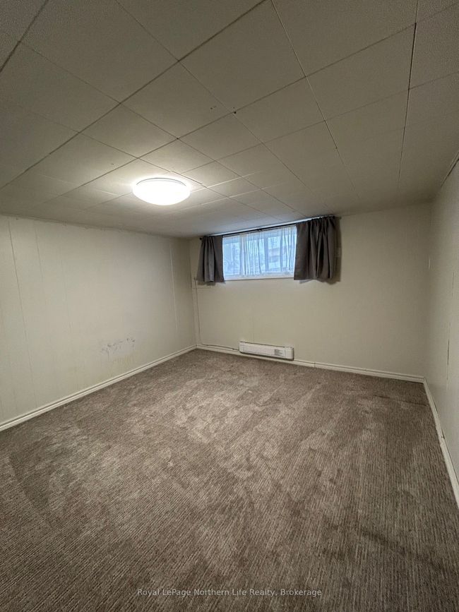 155 King St E, House other with 4 bedrooms, 2 bathrooms and 2 parking in North Bay ON | Image 14