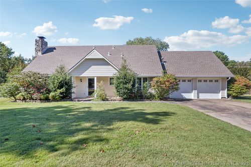 6712 S 136th East Ave, Broken Arrow, OK, 74012-9532 | Card Image