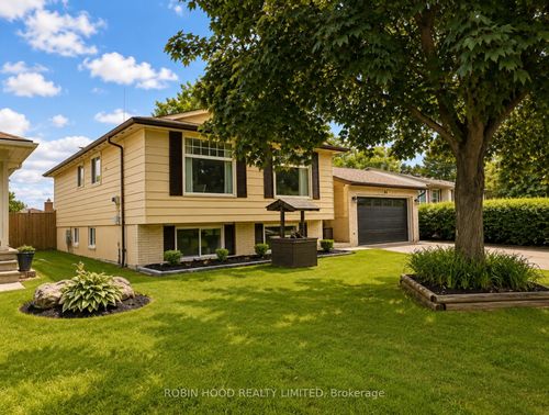 84 Elgar Ave, Hamilton, ON, L9C4E5 | Card Image