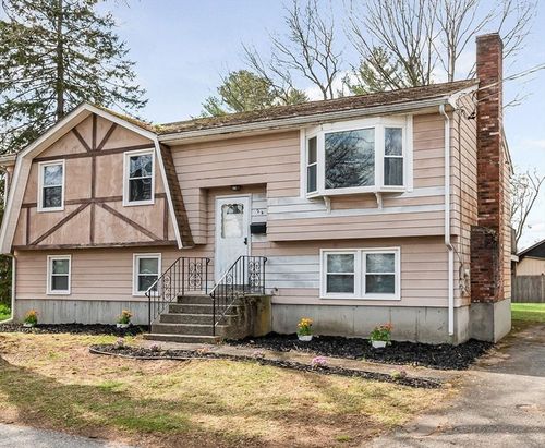 24 Williams Avenue, Wilmington, MA, 01887 | Card Image