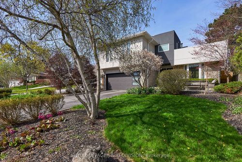 365 Lynn Pl, Oakville, ON, L6H2C5 | Card Image