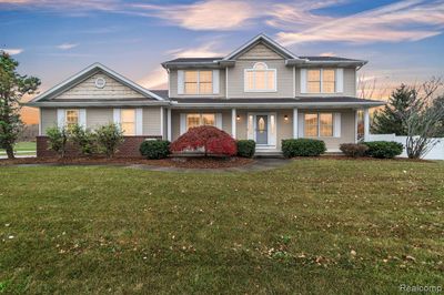 7620 Barsfield Lane, Home with 4 bedrooms, 2 bathrooms and null parking in Delta Twp MI | Image 1