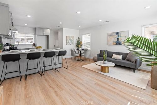 128 S Citrus Ave, Fullerton, CA, 92833-2716 | Card Image