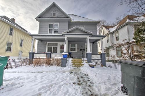 1643 N Main St, Decatur, IL, 62526-4477 | Card Image