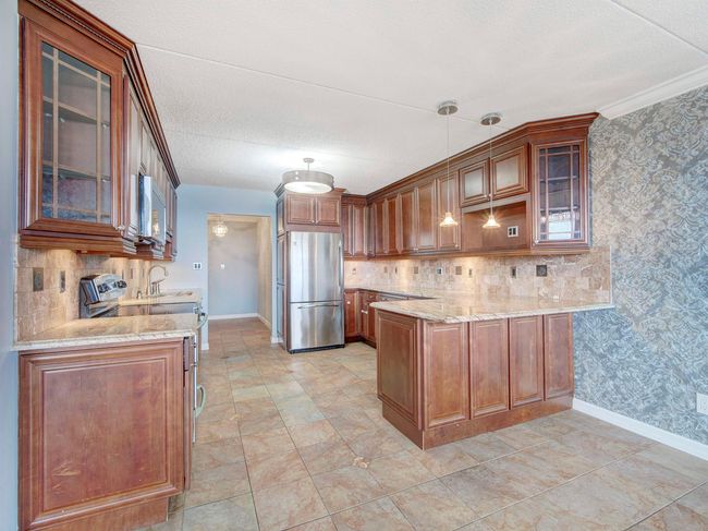 APT-16D - 250 Gorge Rd, Home with 3 bedrooms, 2 bathrooms and null parking in Cliffside Park NJ | Image 16